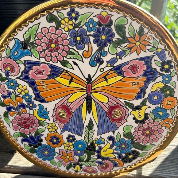 CEARCO PINTADO A MANO 24K ENAMEL POTTERY BUTTERFLY Wall Hanging Plate 8.5" - Picture 1 of 16